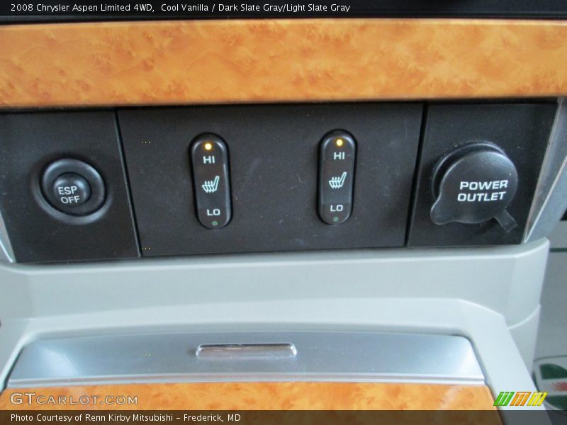 Cool Vanilla / Dark Slate Gray/Light Slate Gray 2008 Chrysler Aspen Limited 4WD