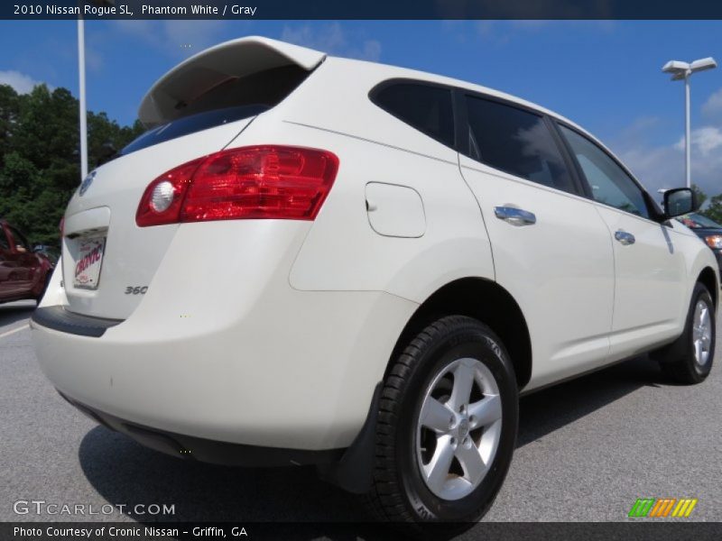 Phantom White / Gray 2010 Nissan Rogue SL