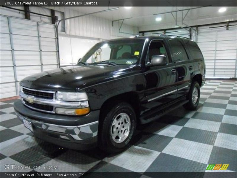 Black / Gray/Dark Charcoal 2005 Chevrolet Tahoe LS