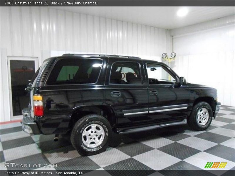 Black / Gray/Dark Charcoal 2005 Chevrolet Tahoe LS