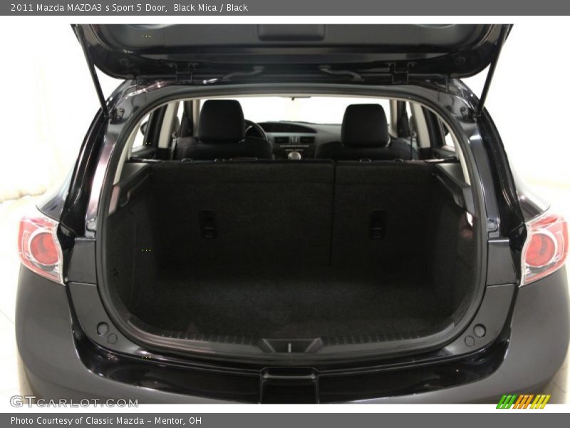Black Mica / Black 2011 Mazda MAZDA3 s Sport 5 Door