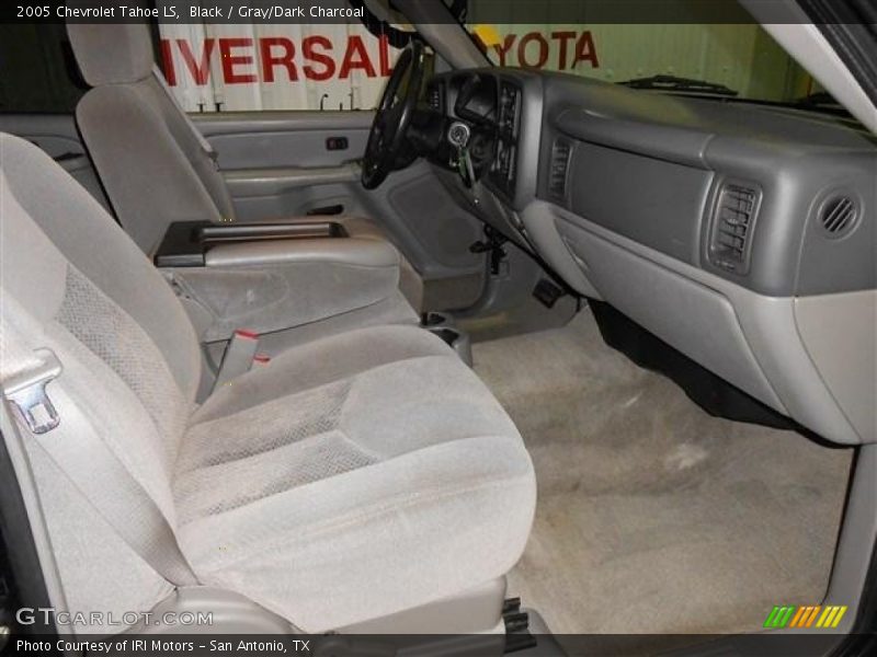 Black / Gray/Dark Charcoal 2005 Chevrolet Tahoe LS