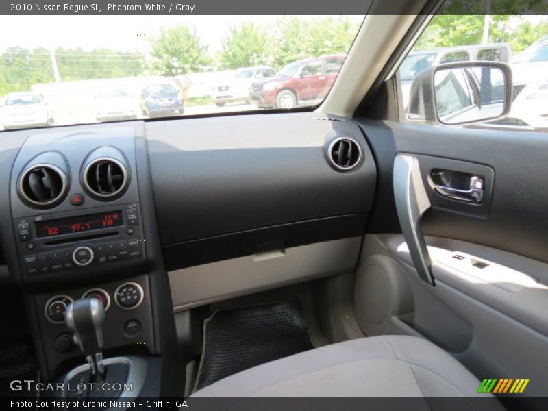 Phantom White / Gray 2010 Nissan Rogue SL