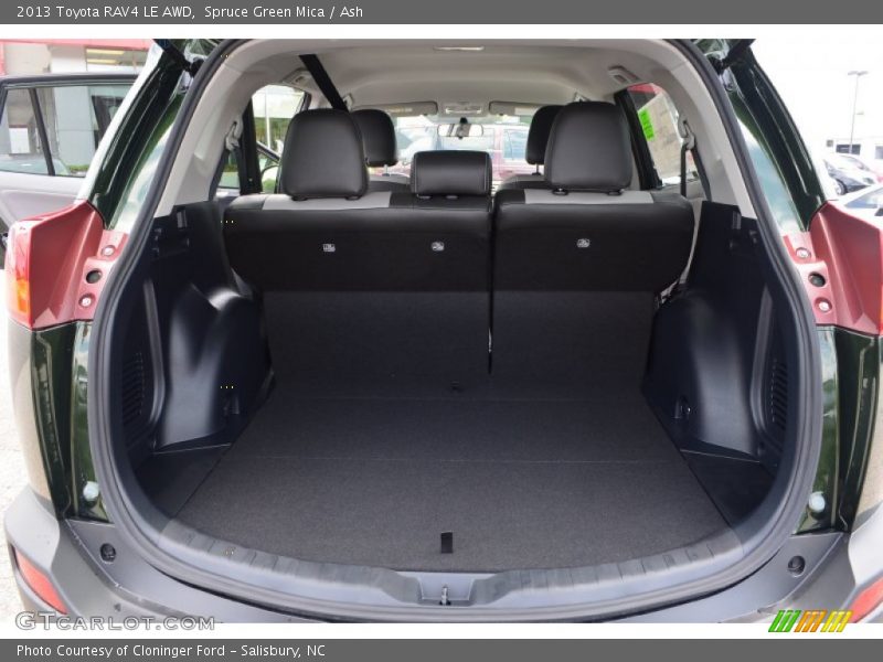 Spruce Green Mica / Ash 2013 Toyota RAV4 LE AWD