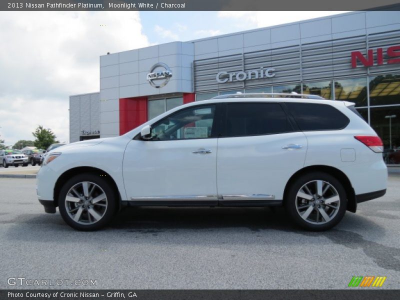 Moonlight White / Charcoal 2013 Nissan Pathfinder Platinum