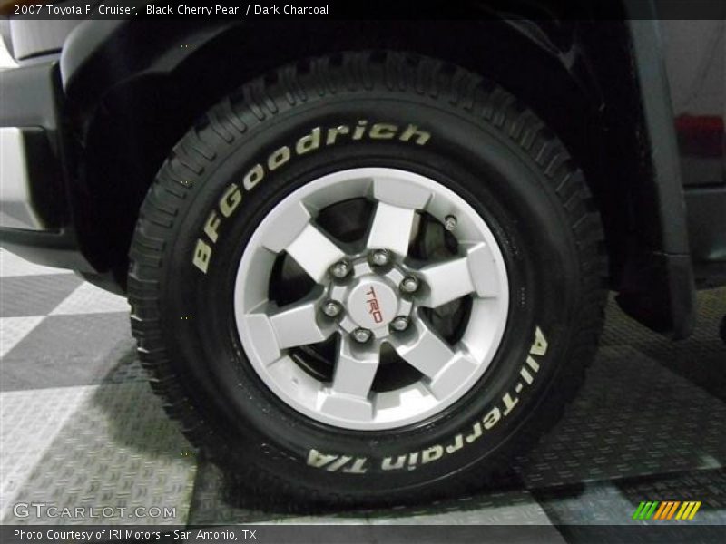 Black Cherry Pearl / Dark Charcoal 2007 Toyota FJ Cruiser