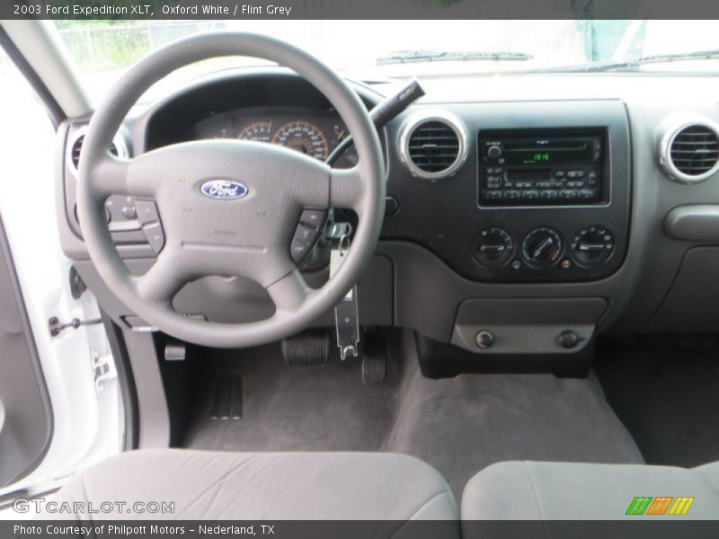 Oxford White / Flint Grey 2003 Ford Expedition XLT
