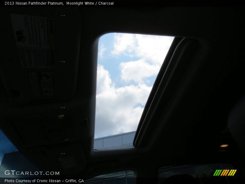 Moonlight White / Charcoal 2013 Nissan Pathfinder Platinum