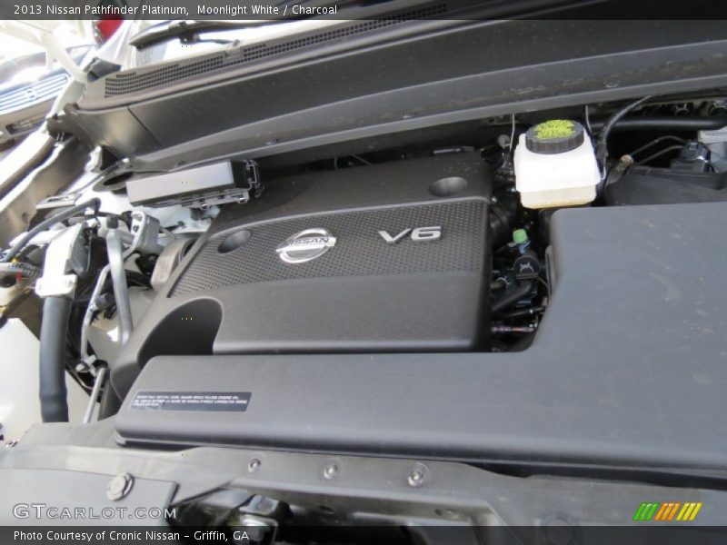 Moonlight White / Charcoal 2013 Nissan Pathfinder Platinum