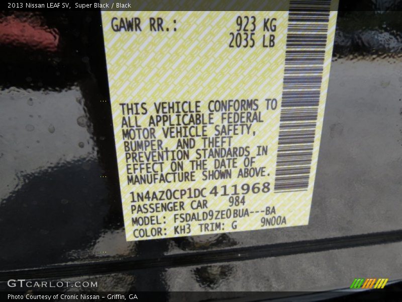 Super Black / Black 2013 Nissan LEAF SV