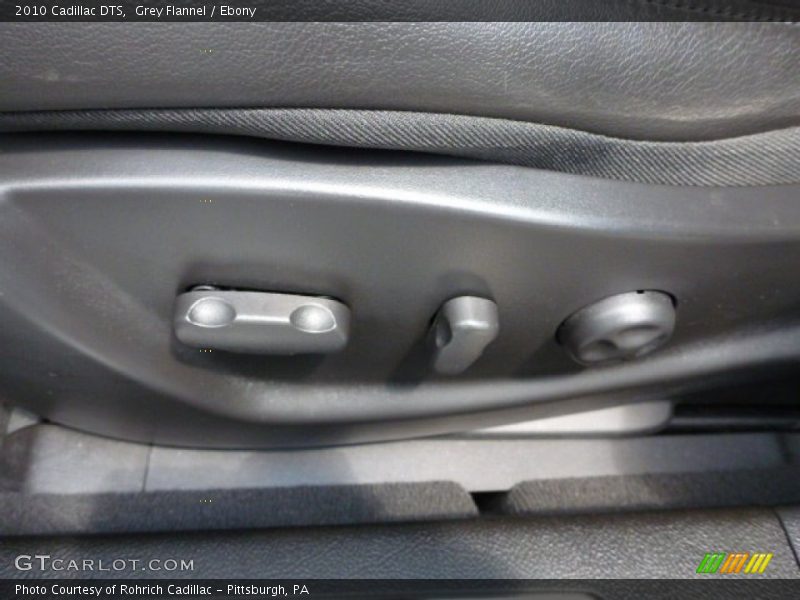 Grey Flannel / Ebony 2010 Cadillac DTS