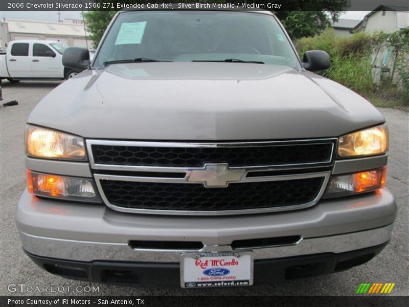 Silver Birch Metallic / Medium Gray 2006 Chevrolet Silverado 1500 Z71 Extended Cab 4x4