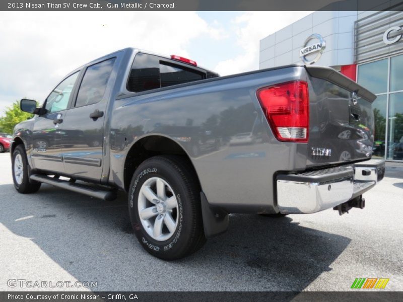 Gun Metallic / Charcoal 2013 Nissan Titan SV Crew Cab