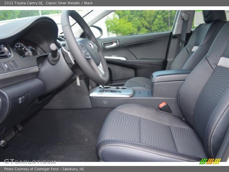 Classic Silver Metallic / Black 2013 Toyota Camry SE