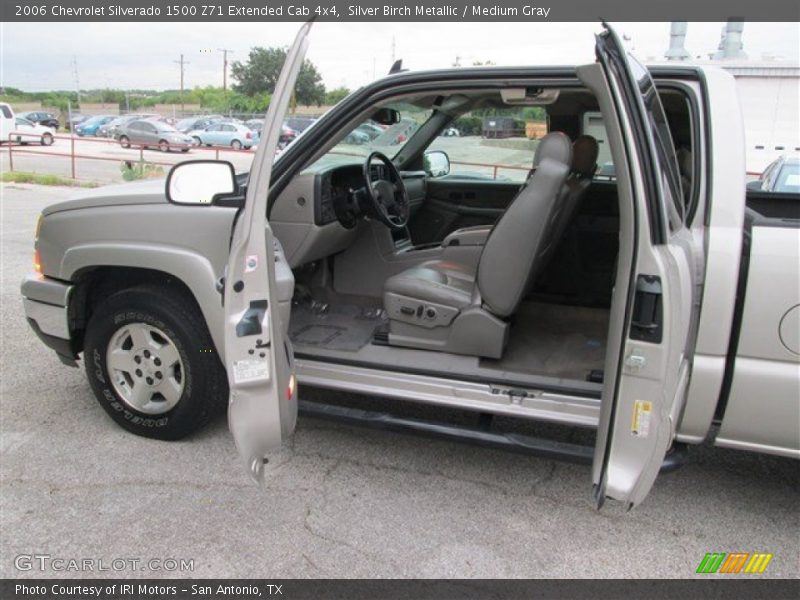 Silver Birch Metallic / Medium Gray 2006 Chevrolet Silverado 1500 Z71 Extended Cab 4x4