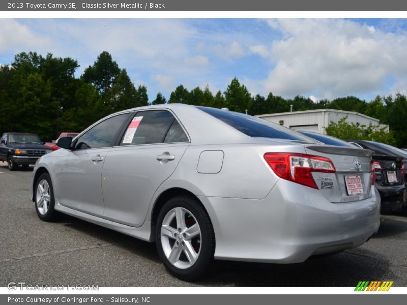 Classic Silver Metallic / Black 2013 Toyota Camry SE