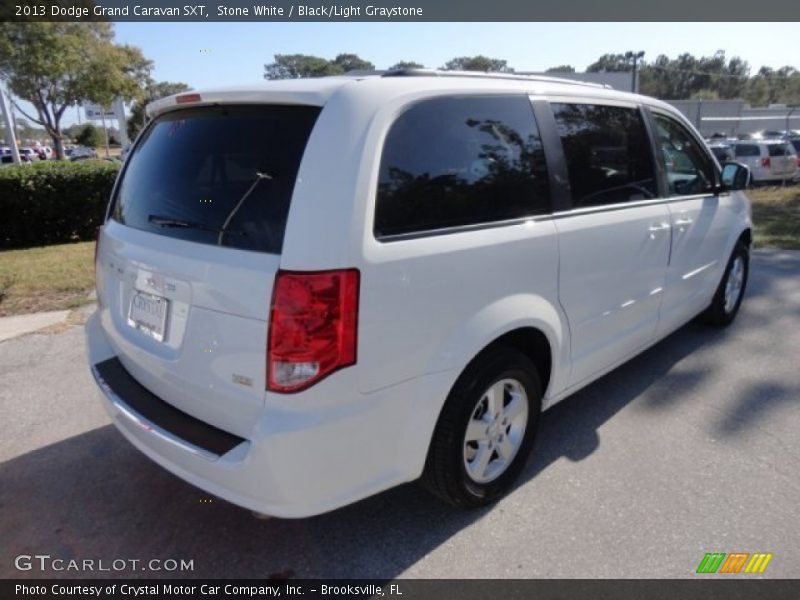 Stone White / Black/Light Graystone 2013 Dodge Grand Caravan SXT