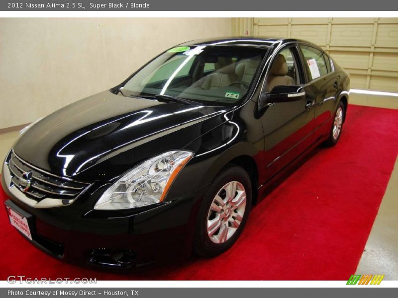 Super Black / Blonde 2012 Nissan Altima 2.5 SL