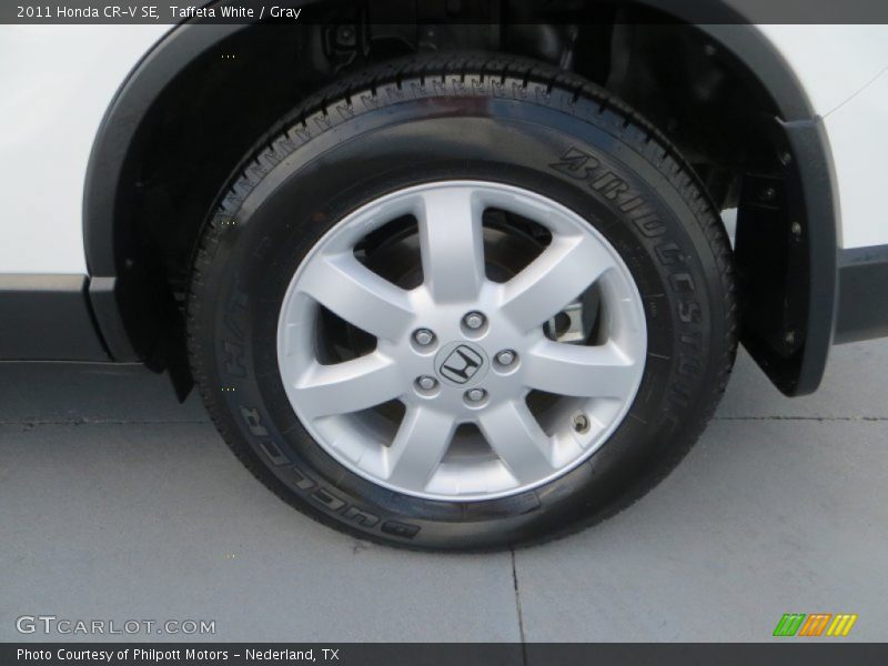 Taffeta White / Gray 2011 Honda CR-V SE