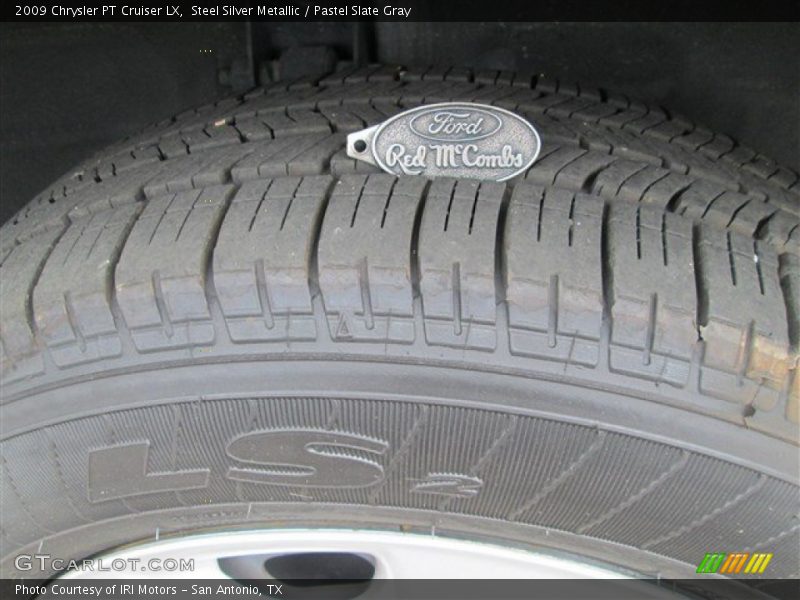 Steel Silver Metallic / Pastel Slate Gray 2009 Chrysler PT Cruiser LX