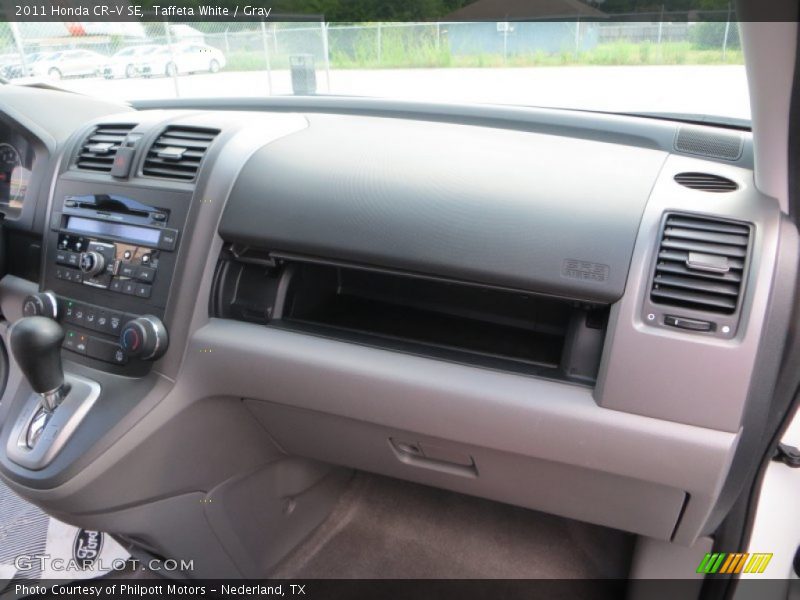 Taffeta White / Gray 2011 Honda CR-V SE
