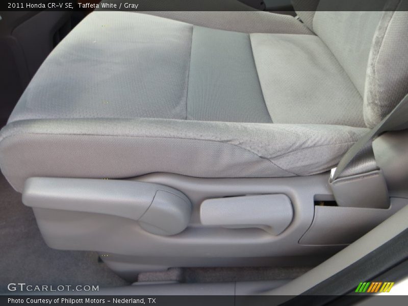 Taffeta White / Gray 2011 Honda CR-V SE