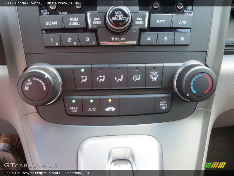 Taffeta White / Gray 2011 Honda CR-V SE