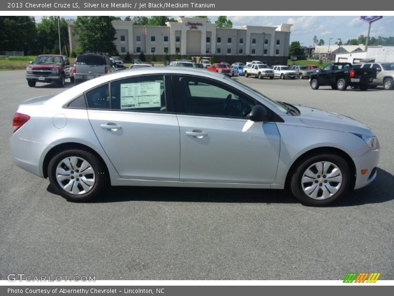 Silver Ice Metallic / Jet Black/Medium Titanium 2013 Chevrolet Cruze LS
