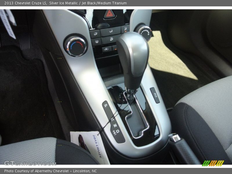 Silver Ice Metallic / Jet Black/Medium Titanium 2013 Chevrolet Cruze LS