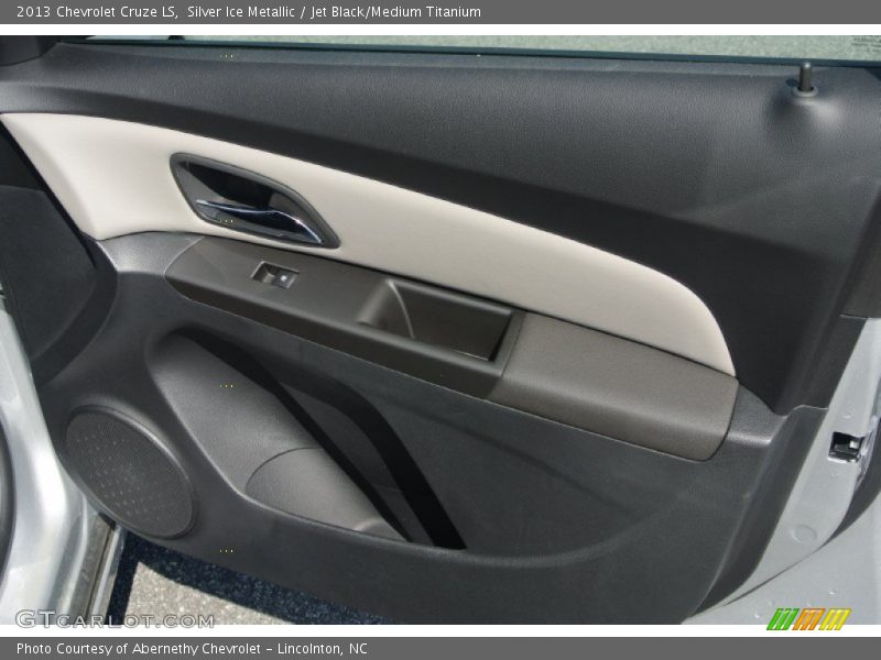 Silver Ice Metallic / Jet Black/Medium Titanium 2013 Chevrolet Cruze LS