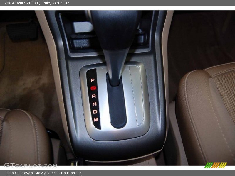 Ruby Red / Tan 2009 Saturn VUE XE