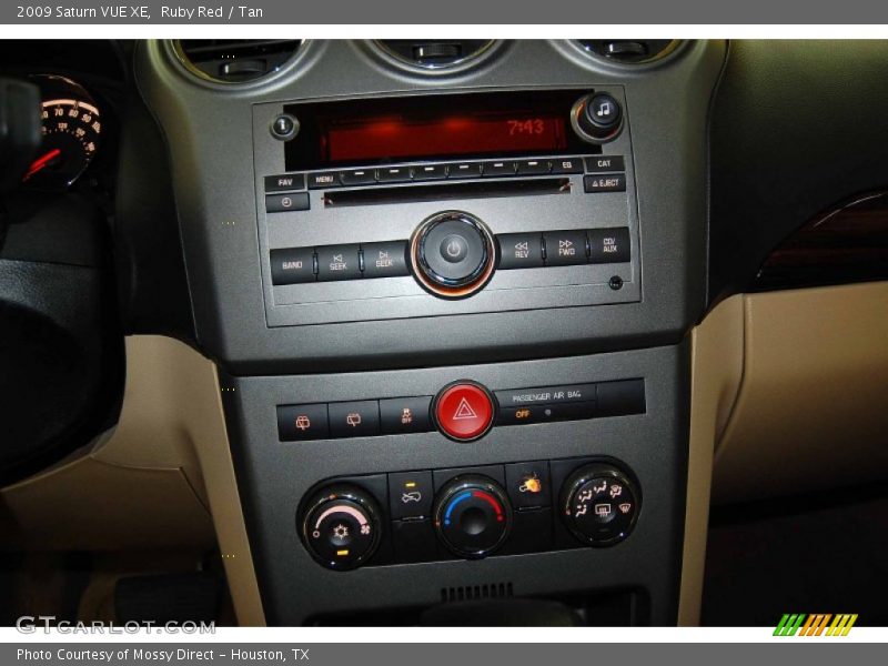 Ruby Red / Tan 2009 Saturn VUE XE