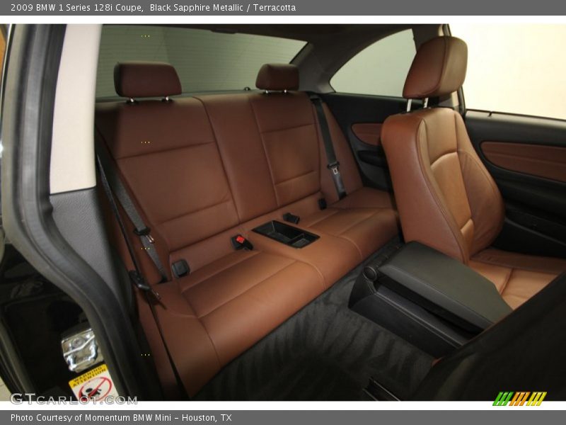 Rear Seat of 2009 1 Series 128i Coupe