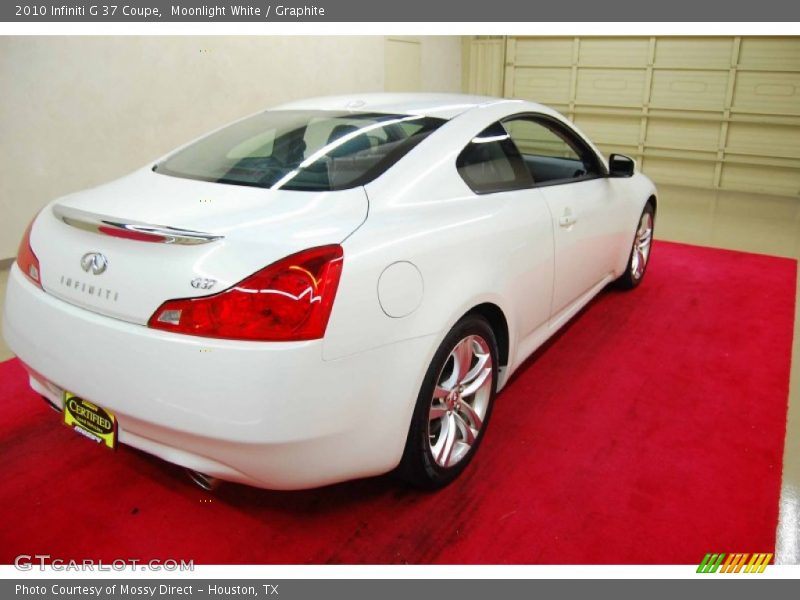 Moonlight White / Graphite 2010 Infiniti G 37 Coupe