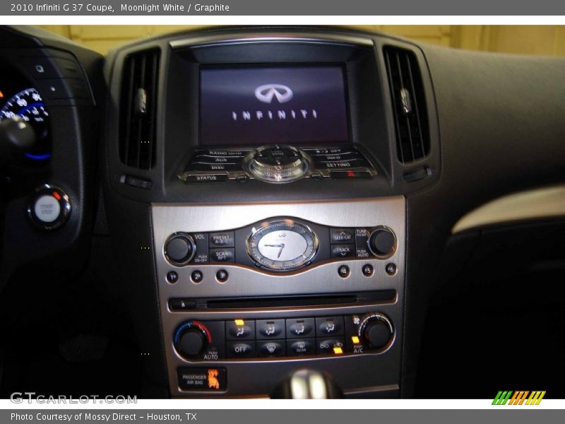 Moonlight White / Graphite 2010 Infiniti G 37 Coupe