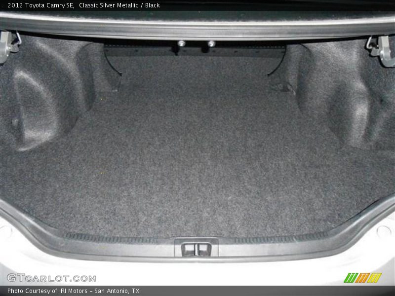 Classic Silver Metallic / Black 2012 Toyota Camry SE