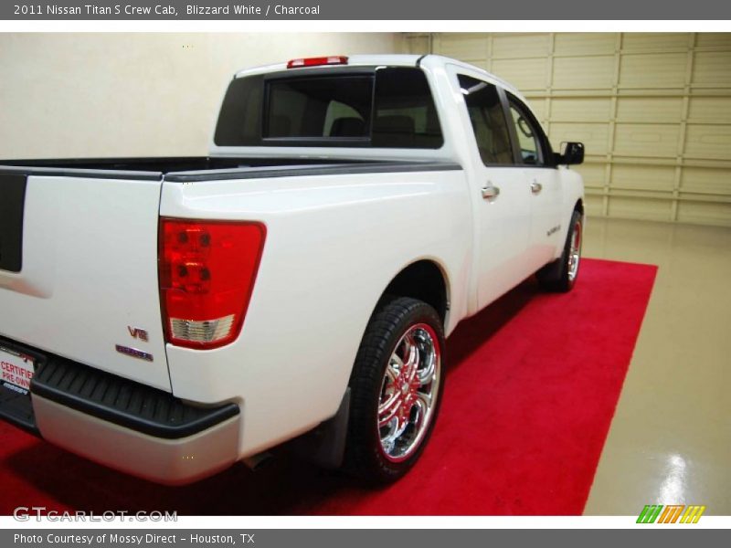 Blizzard White / Charcoal 2011 Nissan Titan S Crew Cab