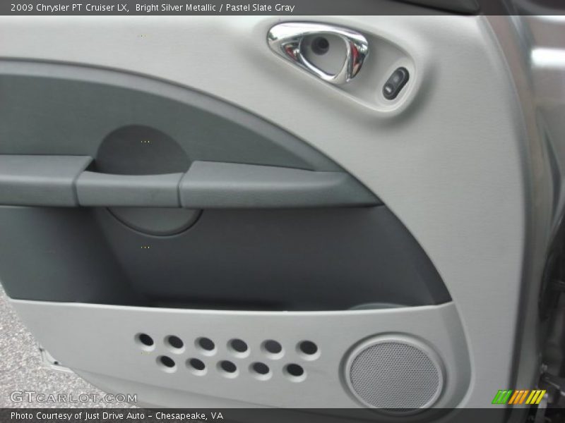 Bright Silver Metallic / Pastel Slate Gray 2009 Chrysler PT Cruiser LX