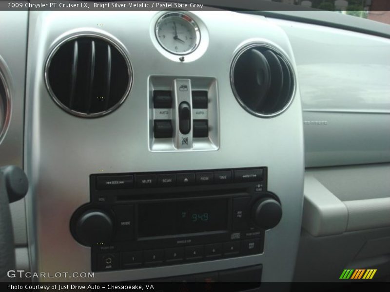 Bright Silver Metallic / Pastel Slate Gray 2009 Chrysler PT Cruiser LX