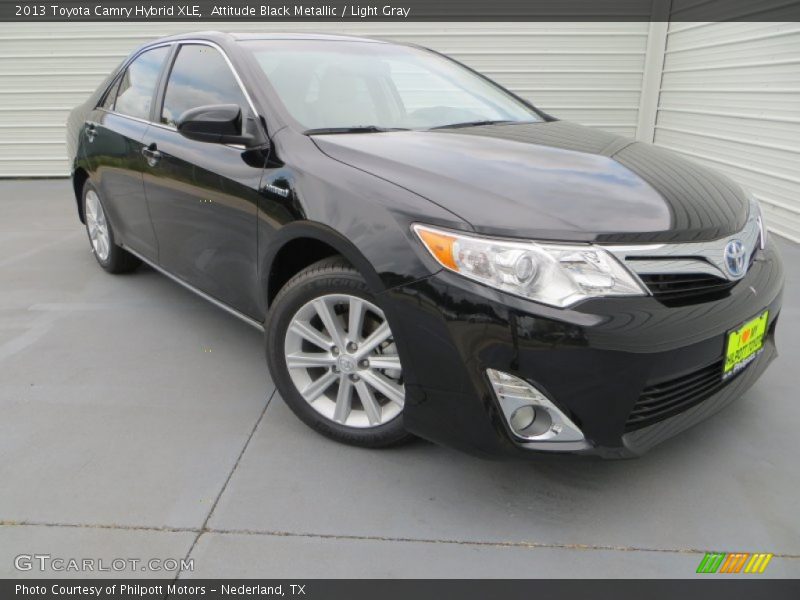 Attitude Black Metallic / Light Gray 2013 Toyota Camry Hybrid XLE