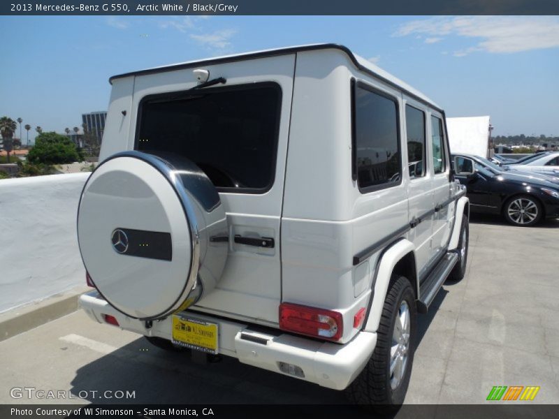 Arctic White / Black/Grey 2013 Mercedes-Benz G 550