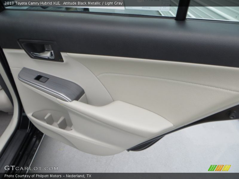 Attitude Black Metallic / Light Gray 2013 Toyota Camry Hybrid XLE