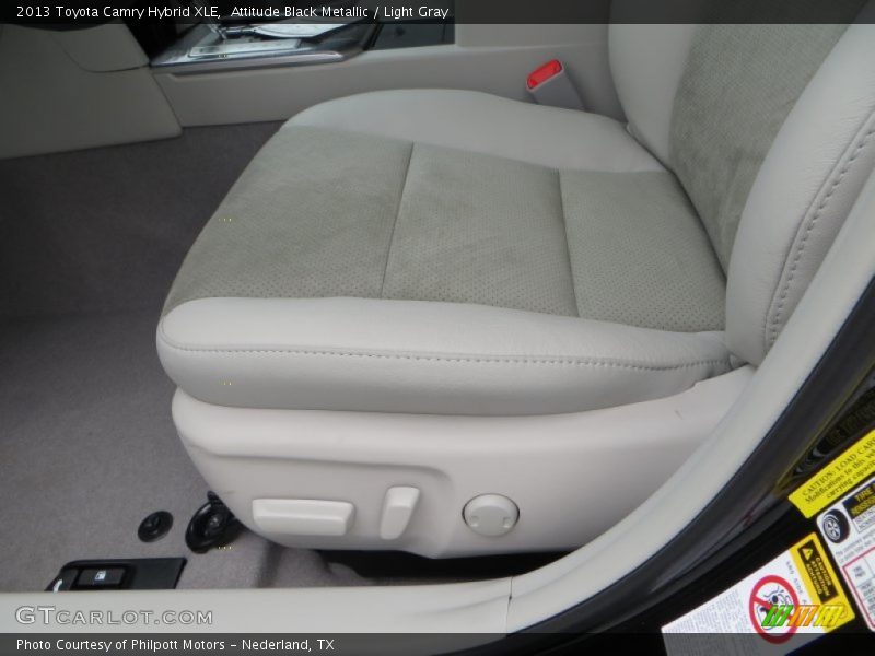 Attitude Black Metallic / Light Gray 2013 Toyota Camry Hybrid XLE