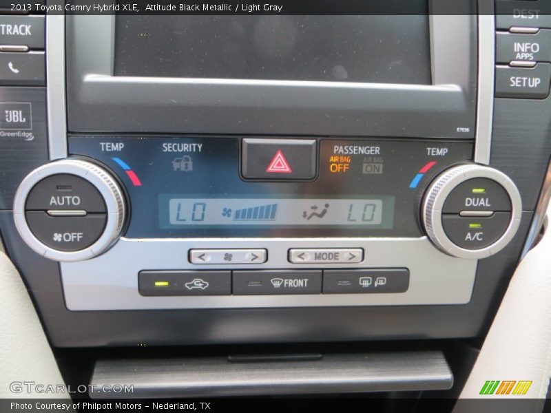 Attitude Black Metallic / Light Gray 2013 Toyota Camry Hybrid XLE