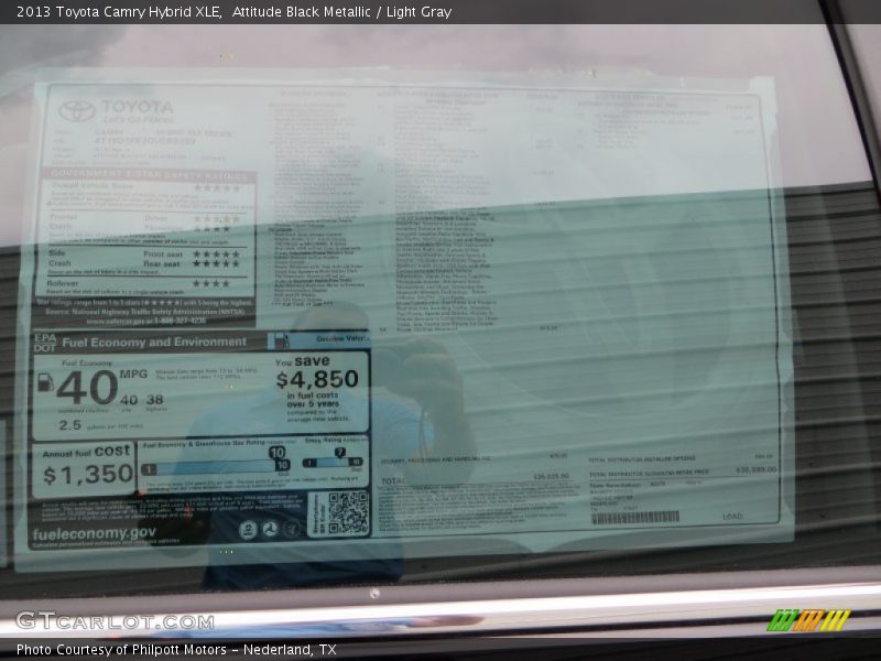 Attitude Black Metallic / Light Gray 2013 Toyota Camry Hybrid XLE