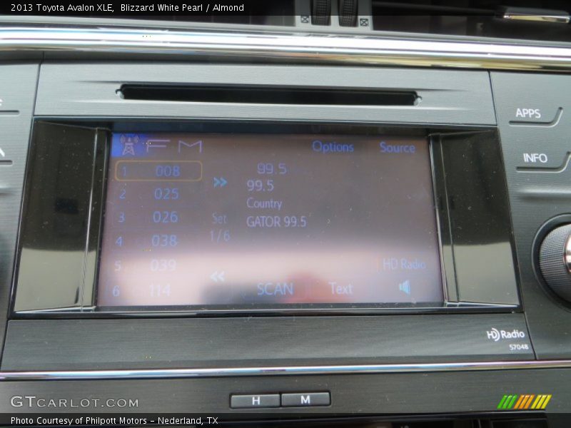Blizzard White Pearl / Almond 2013 Toyota Avalon XLE