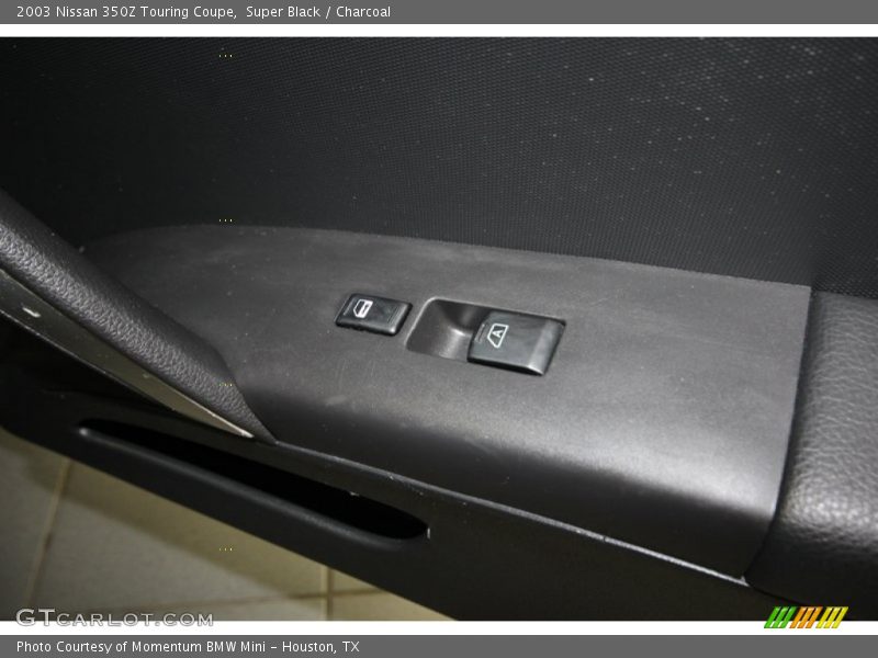 Super Black / Charcoal 2003 Nissan 350Z Touring Coupe
