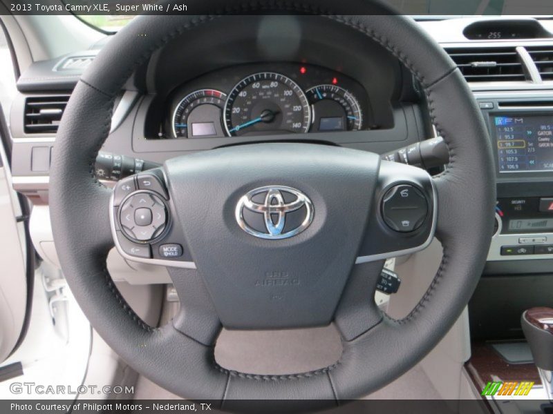 Super White / Ash 2013 Toyota Camry XLE