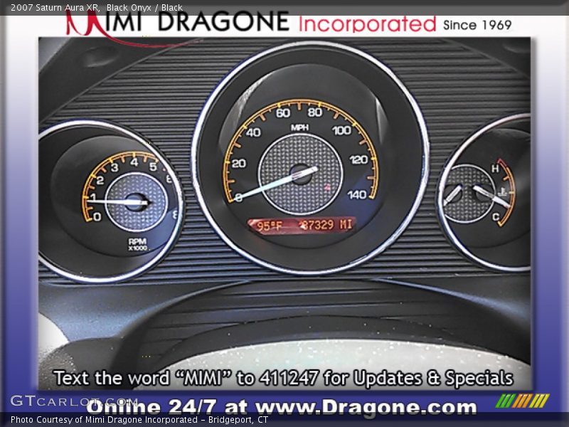Black Onyx / Black 2007 Saturn Aura XR