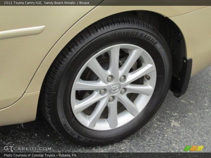 Sandy Beach Metallic / Bisque 2011 Toyota Camry XLE